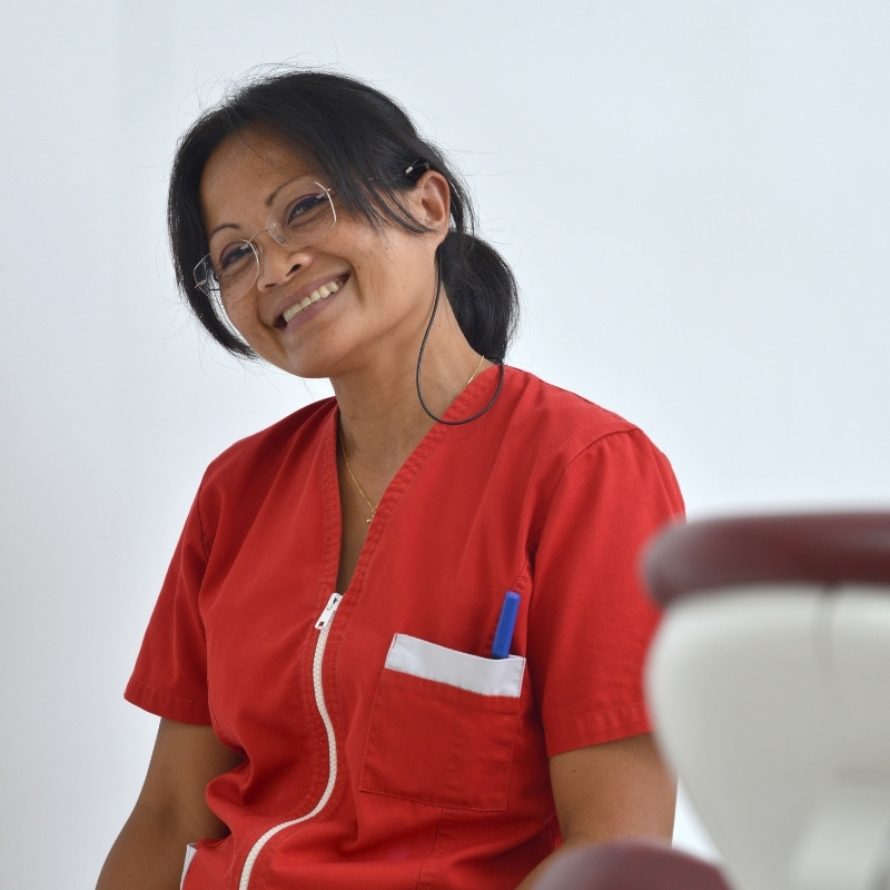 Dentistes_Noumea_Motorpool_assistante_dentaire_Marilyne